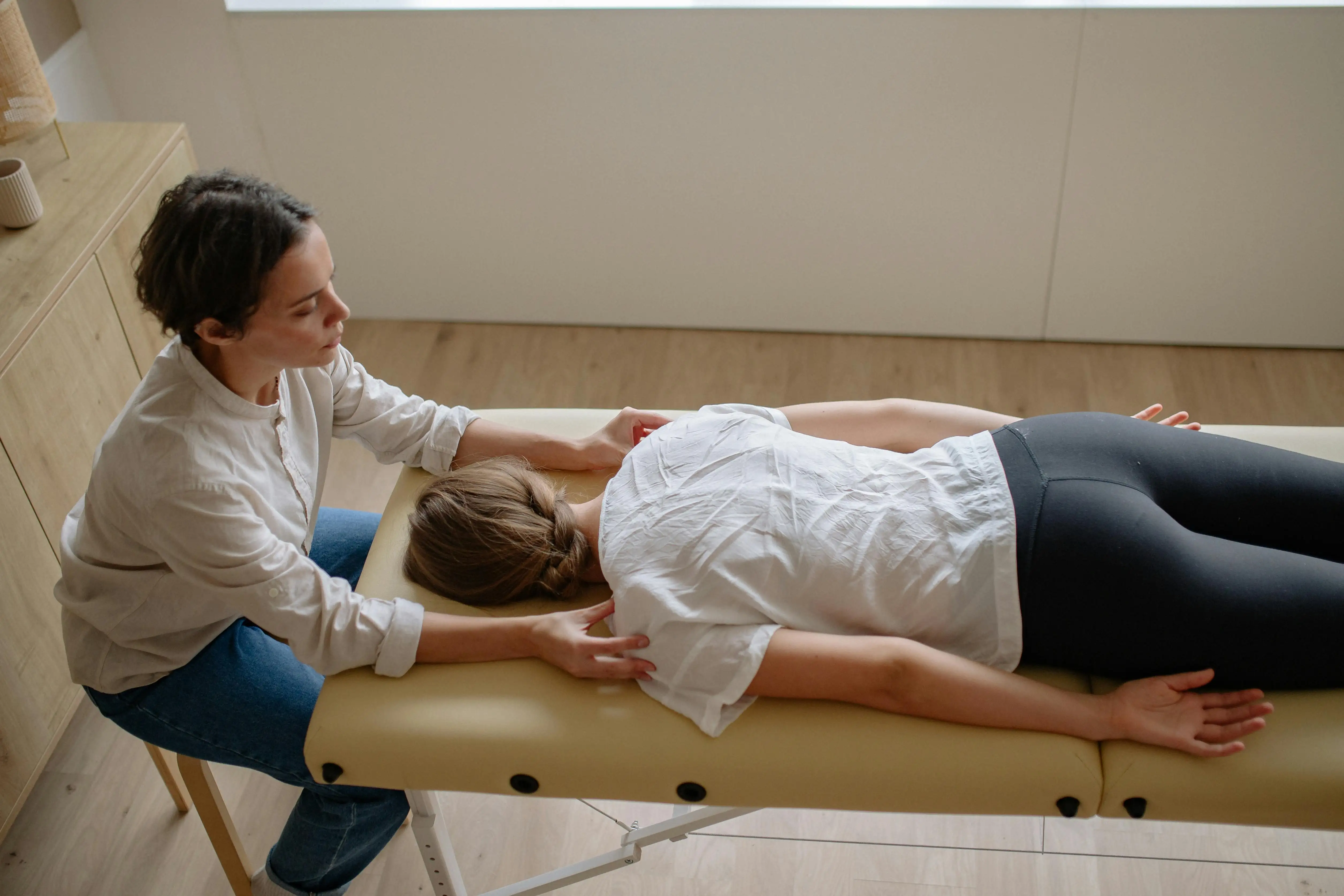 Chiropractic Care treatment at Integrative Health Solutions in Florence SC